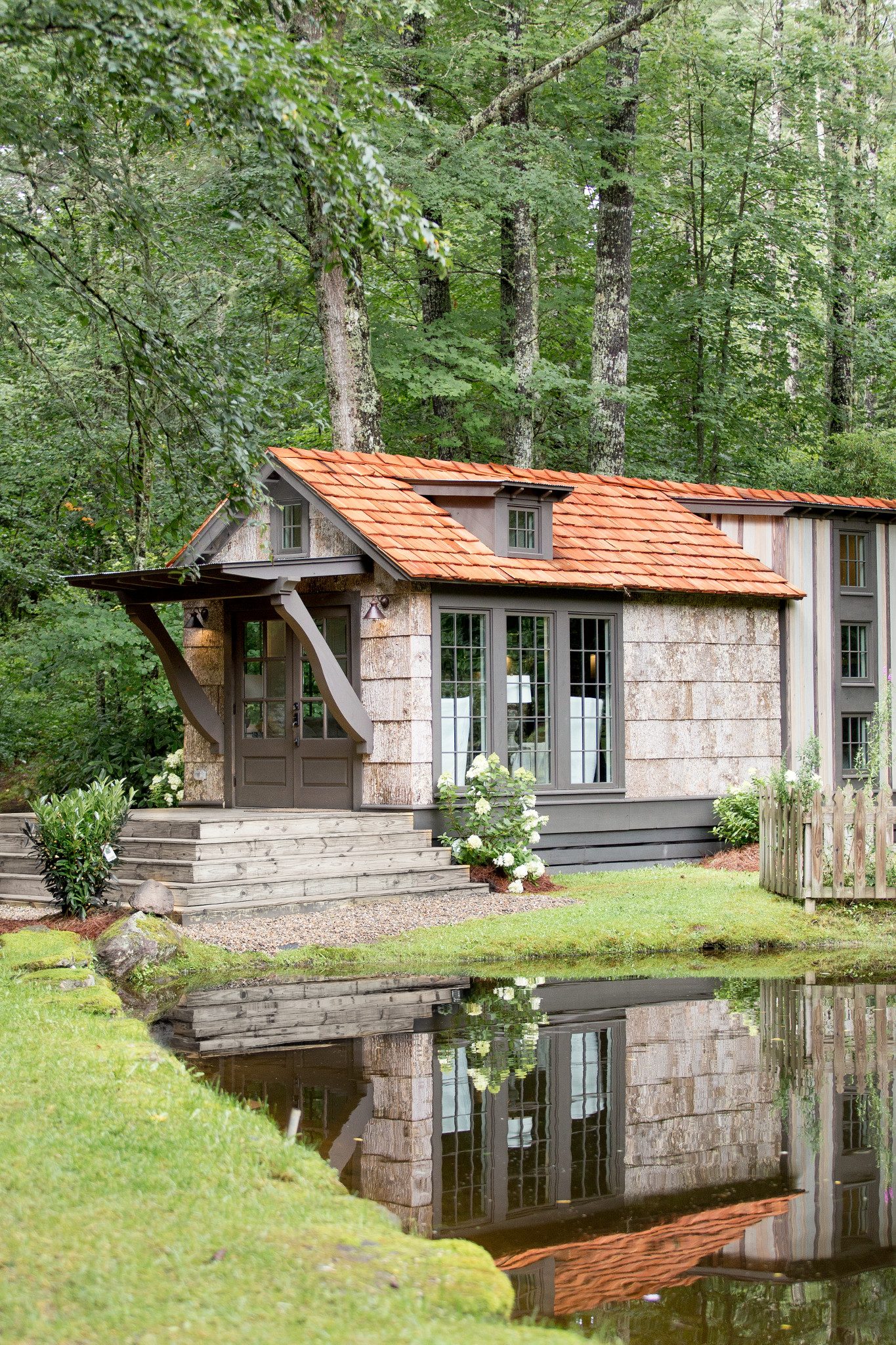 Low Country Designer Cottage — photo 5