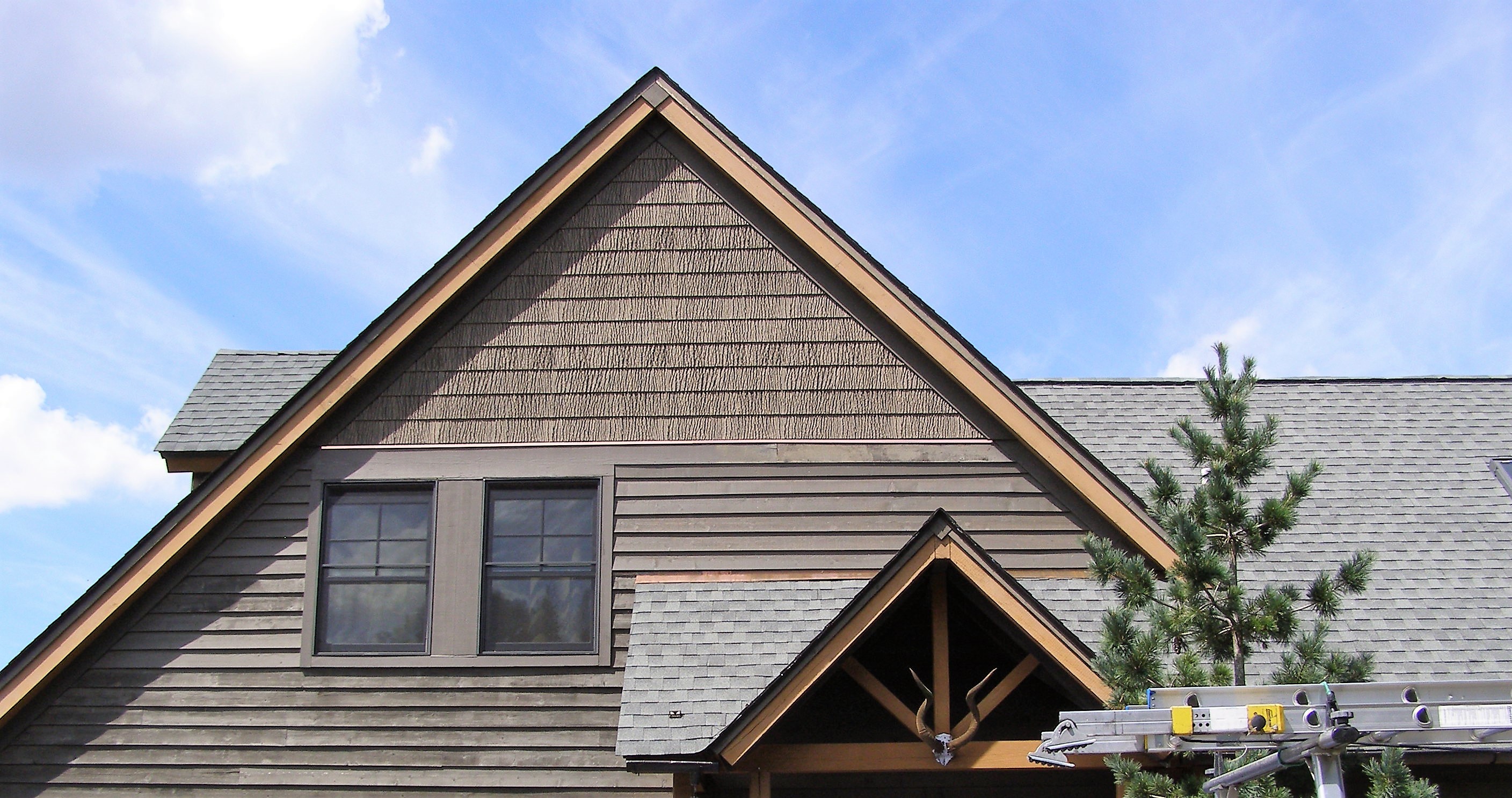 BIG Dan Install in Timber Brown from BarkClad SmartBark